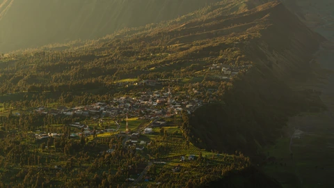 火山口的清晨